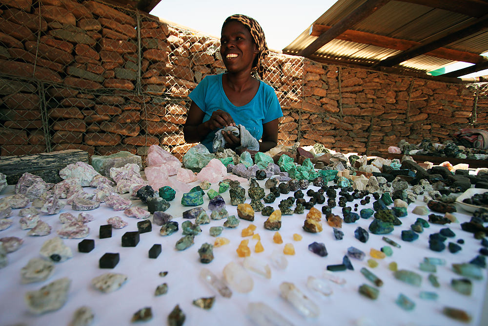 gem saleslady