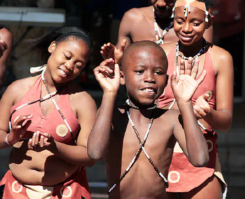 Kids dancing in downtown Joburg
