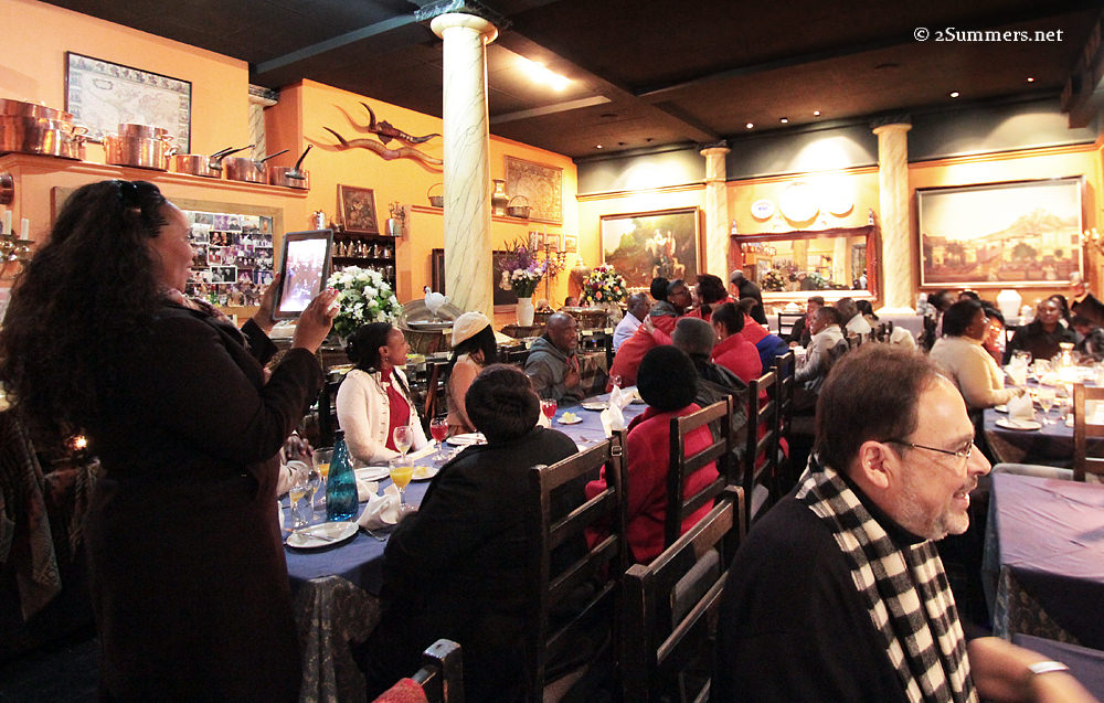 Gramadoelas crowd