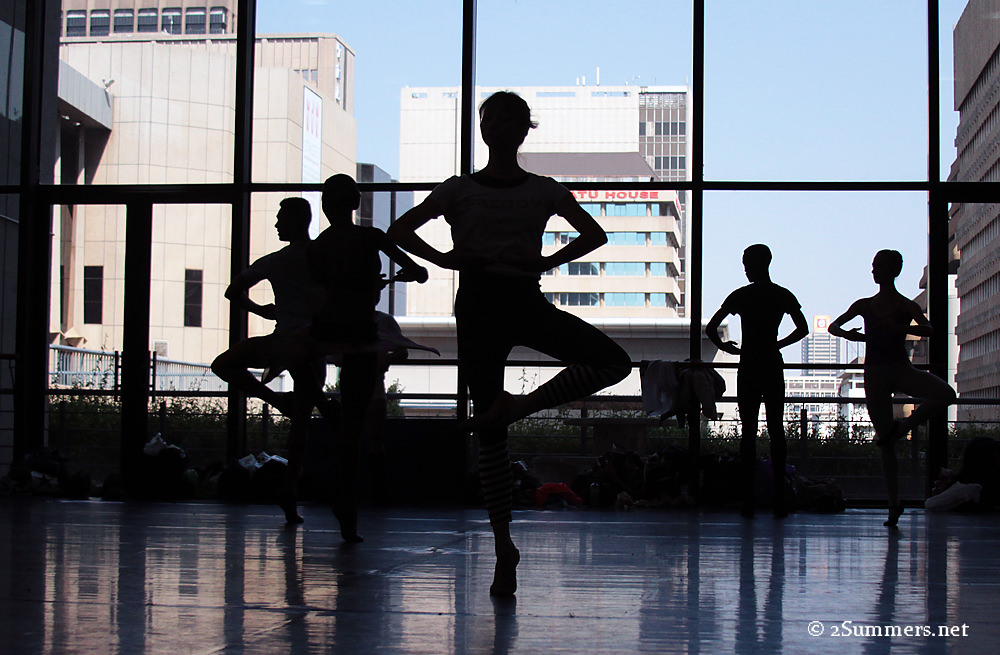 Dancing silhouettes