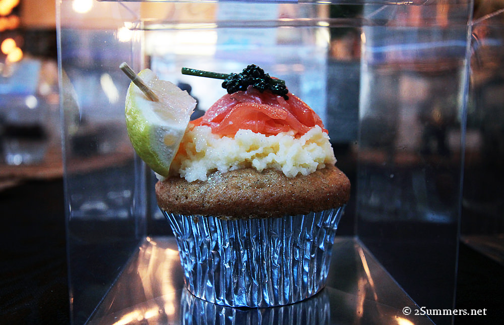 Cupcake in box
