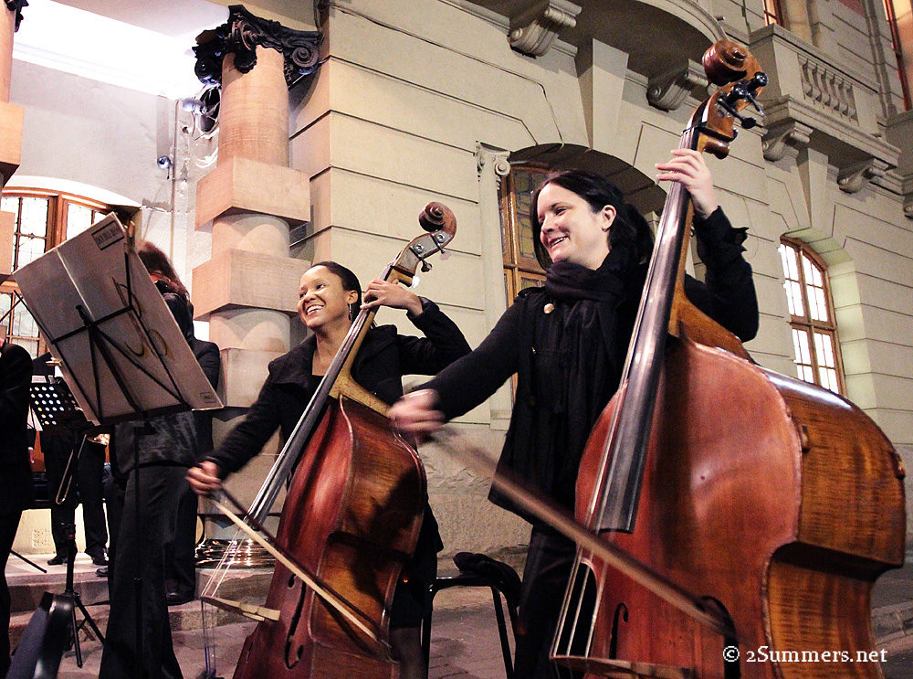 Cellists