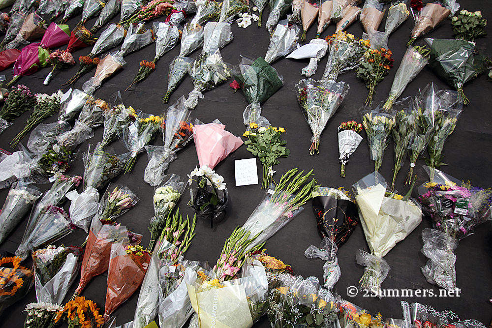 Flowers and note