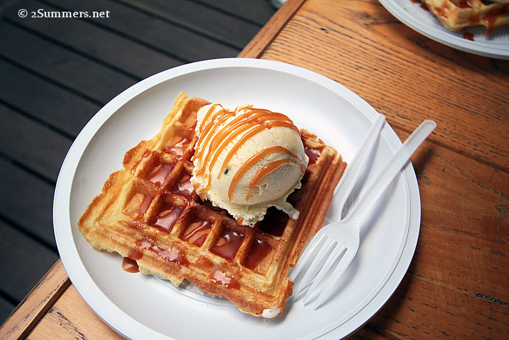 Waffle and vanilla