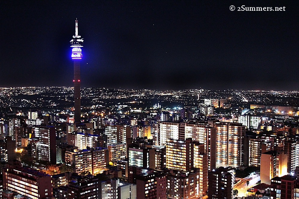Ponte night view
