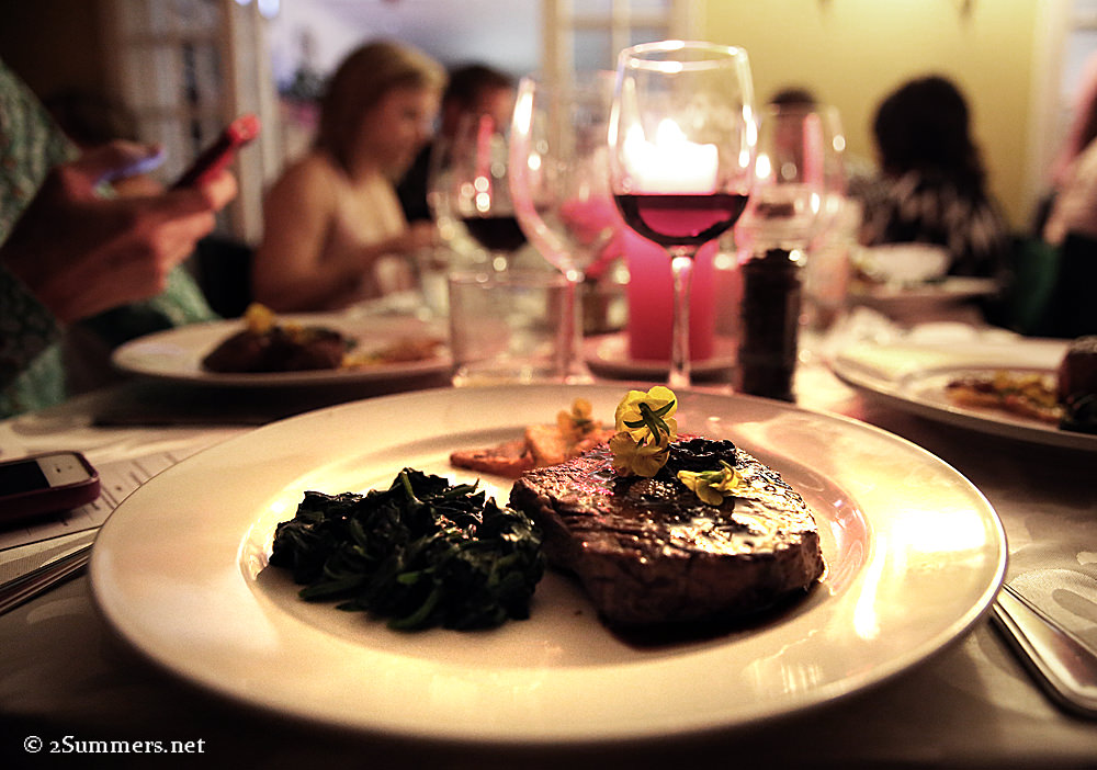 La Vie En Rose meal