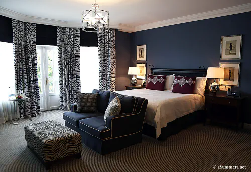 Four Seasons room