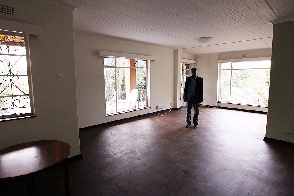 Old house lounge
