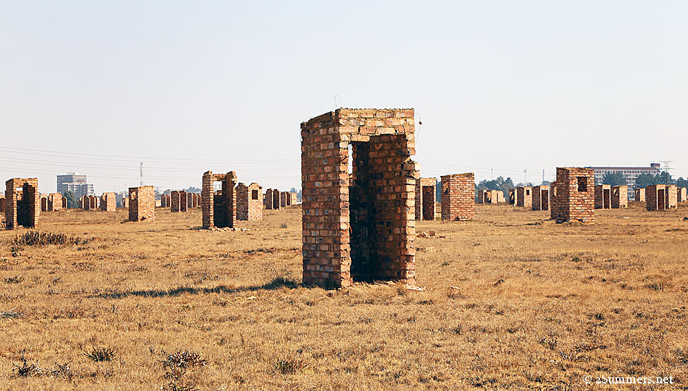 Springs-toilets