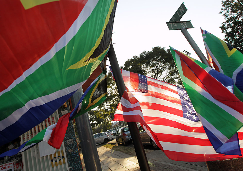 flags01 sm