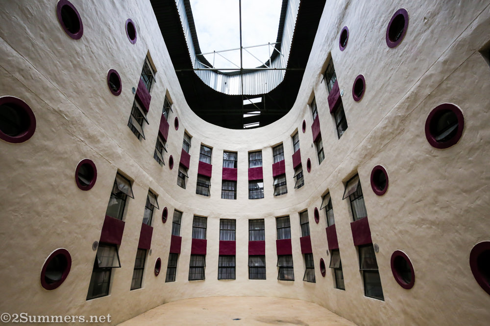 One Eloff courtyard