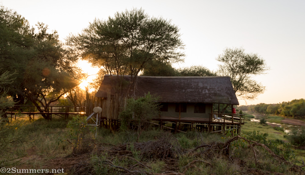 Pafuri safari tent