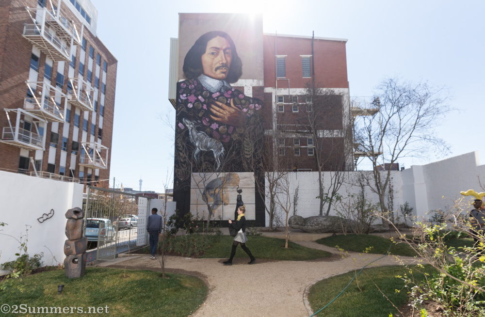 Jan van Riebeeck and Cosmopolitan sculpture garden