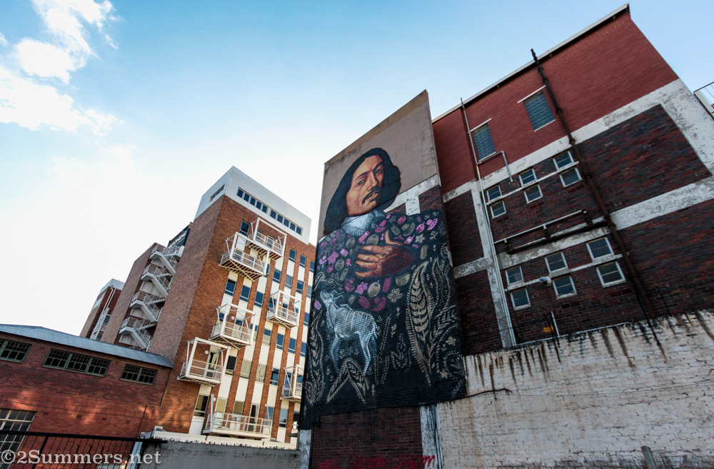 Jan van Riebeeck mural behind the Cosmopolitan
