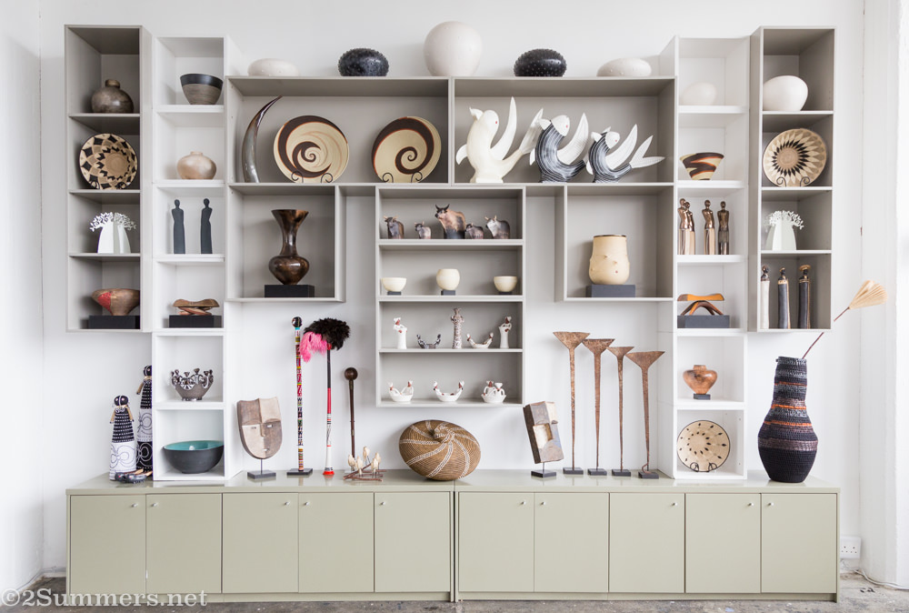 Decor in piece