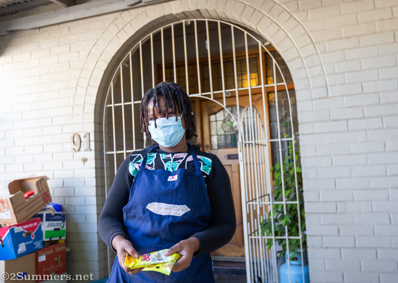 Mbali in mask