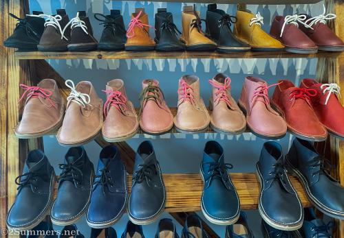 Veldskoens in many colors