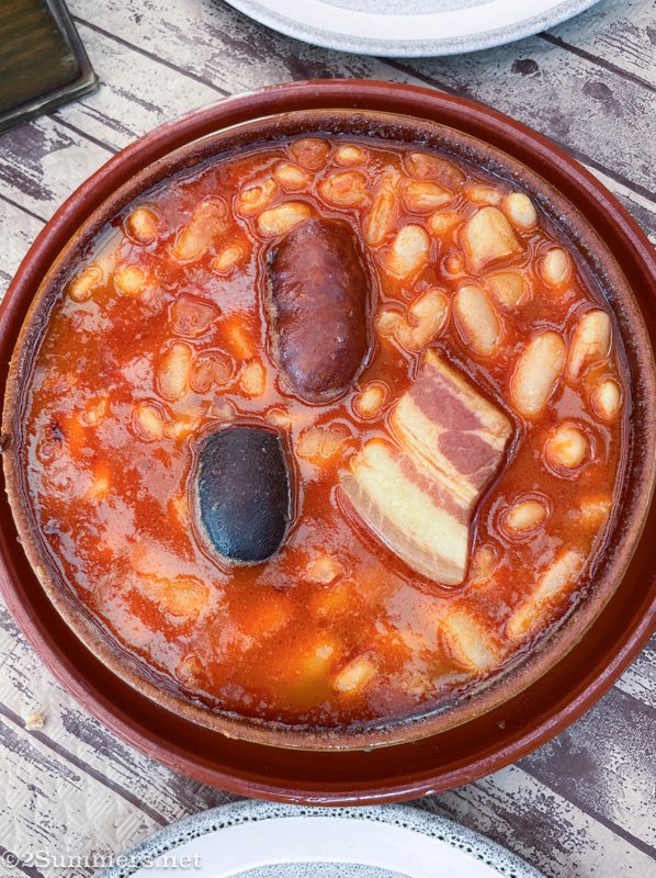 Fabada served in Arenas